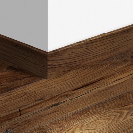 МДФ плинтус Quick-Step Parquet Каштан реставрированный темный (Reclaimed chestnut dark) QSPSKR01542 в цвет декора ламината UW1542 / UFW1542 / UWN1542