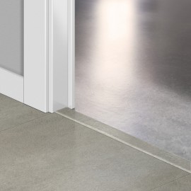 Профиль виниловый Quick-Step Incizo Бетон тёплый серый (Warm grey concrete) QSVINCP40050 (AMCL40050 / AMGP40050)